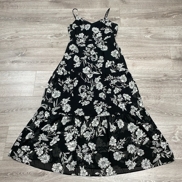 NWOT J. Crew Mercantile Floral Print Chiffon Tiered Spaghetti Strap Maxi Dress 4 - Picture 8 of 16